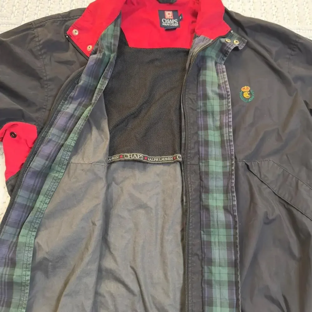 Black‎ and red vintage champs